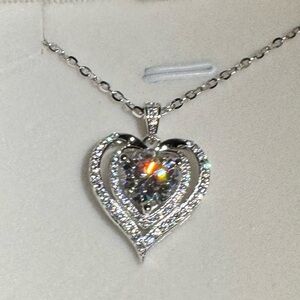 New Mossinite Silver 925 Heart Pendant Necklace